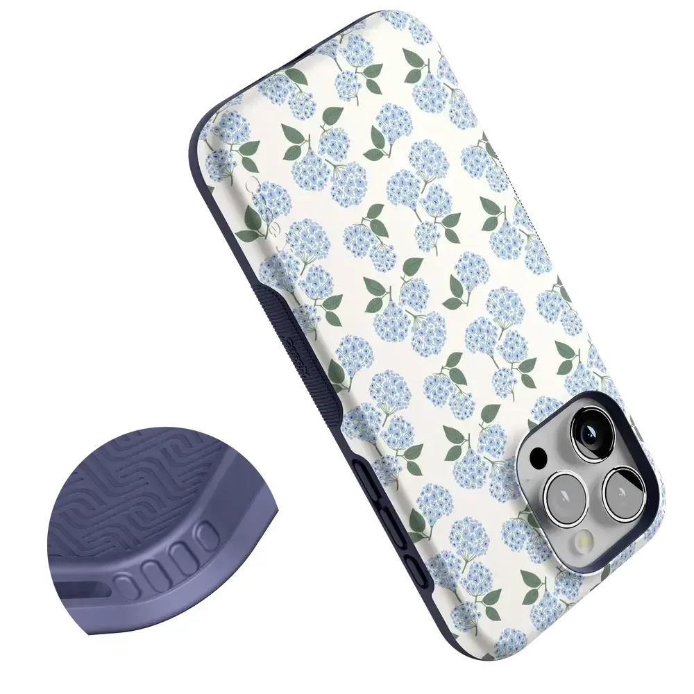 Affordable Luxury Nantucket Cottage | Blue Hydrangea Case  Ends Soon!