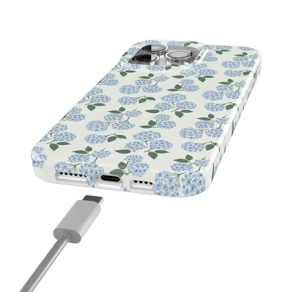 Affordable Luxury Nantucket Cottage | Blue Hydrangea Case  Ends Soon!