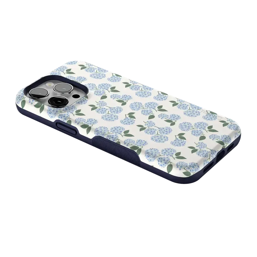 Affordable Luxury Nantucket Cottage | Blue Hydrangea Case  Ends Soon!