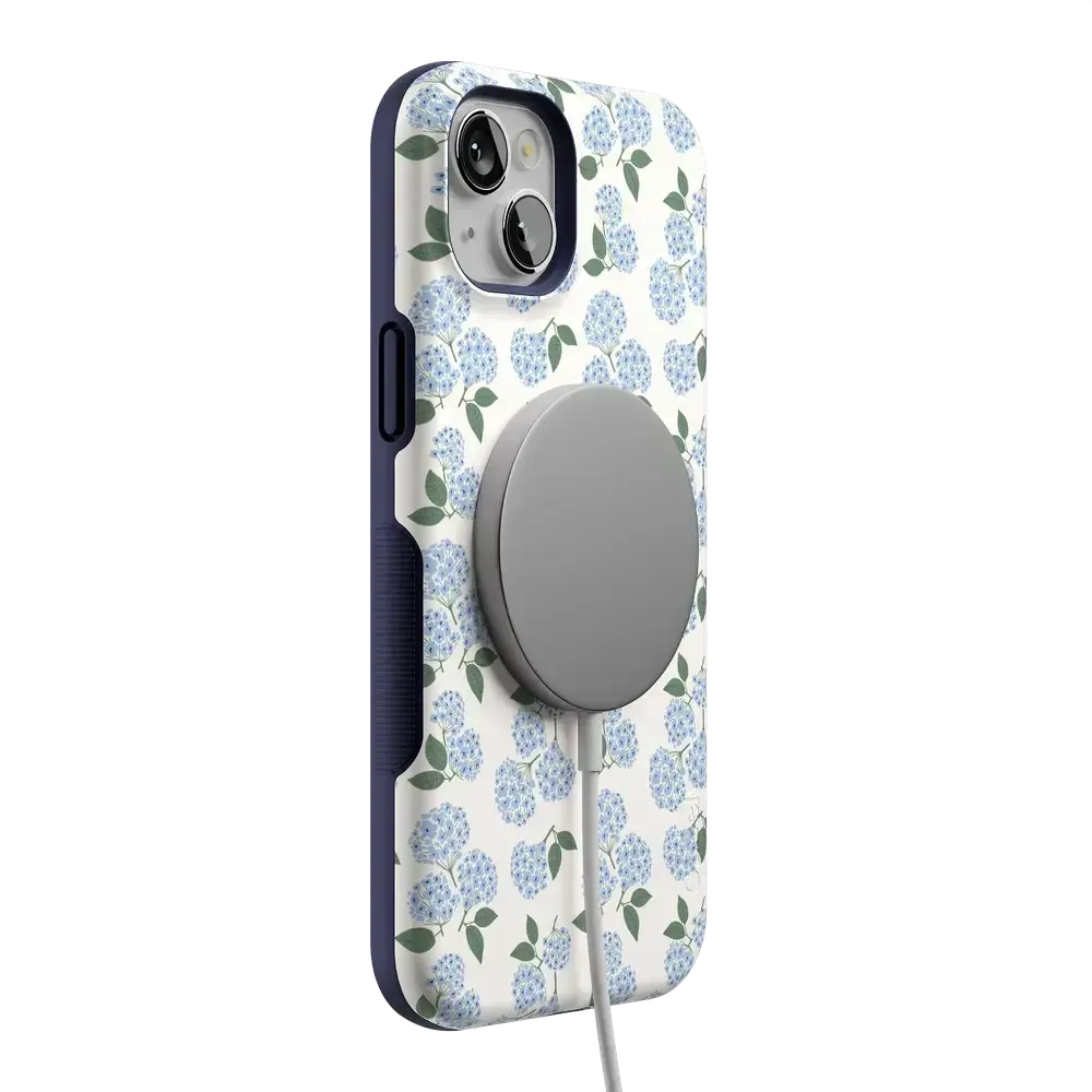 Affordable Luxury Nantucket Cottage | Blue Hydrangea Case  Ends Soon!