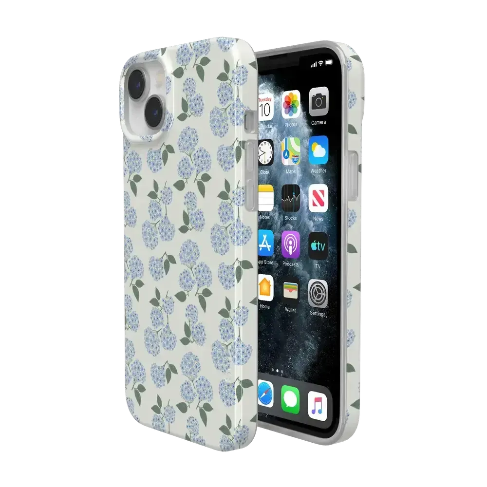 Affordable Luxury Nantucket Cottage | Blue Hydrangea Case  Ends Soon!