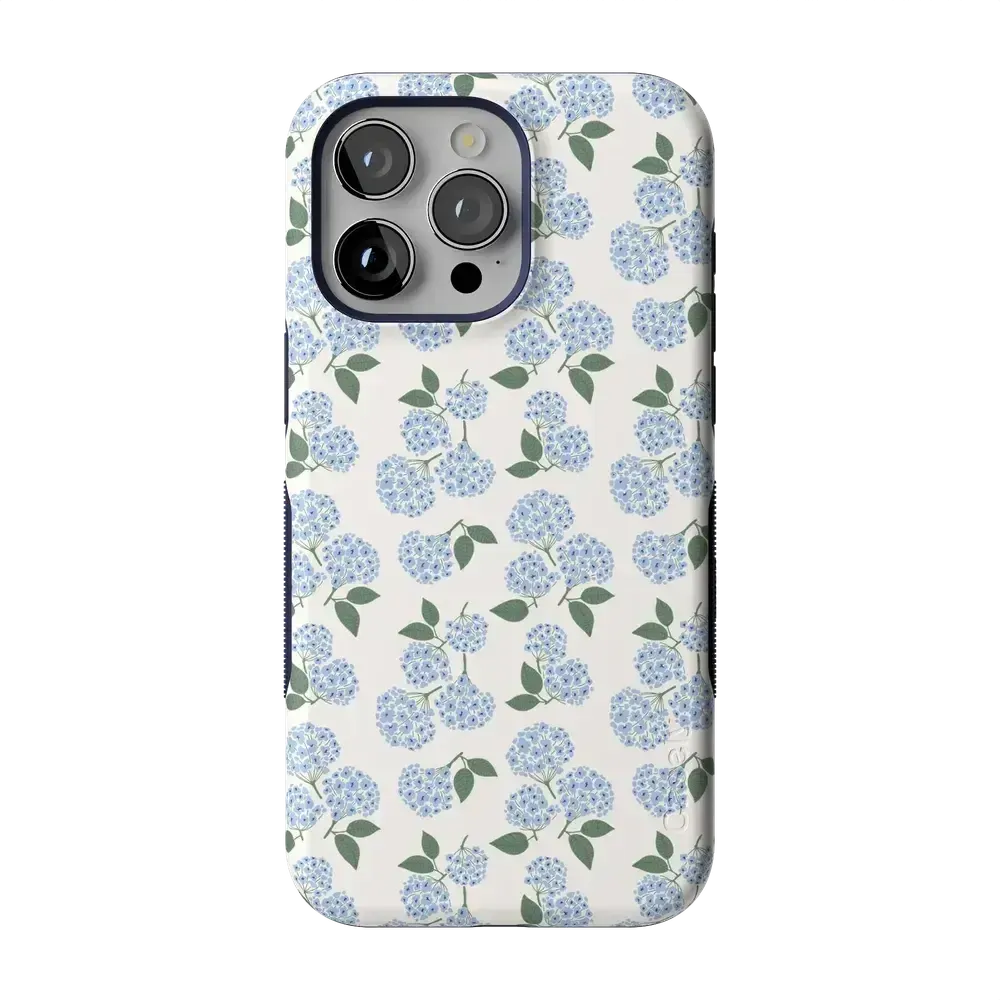 Affordable Luxury Nantucket Cottage | Blue Hydrangea Case  Ends Soon!