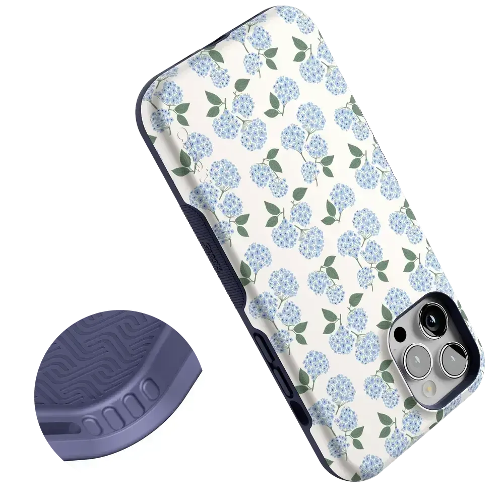 Affordable Luxury Nantucket Cottage | Blue Hydrangea Case  Ends Soon!