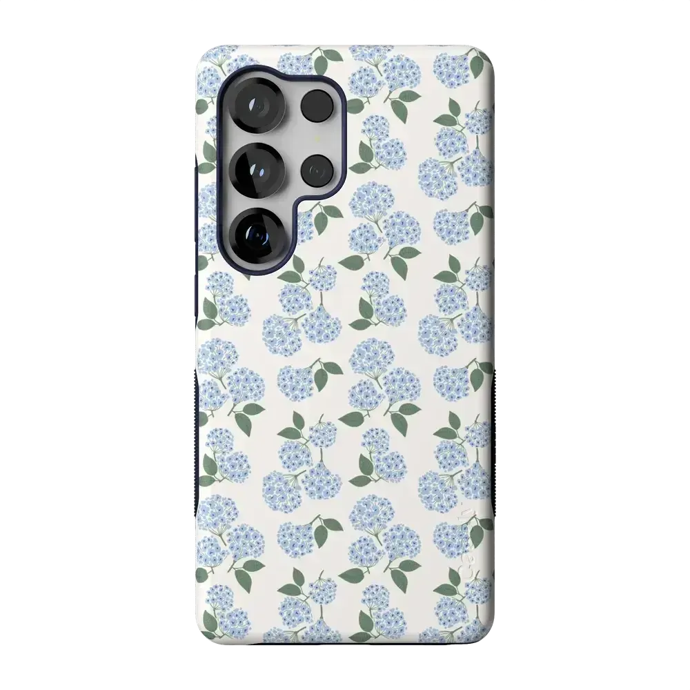 Affordable Luxury Nantucket Cottage | Blue Hydrangea Case  Ends Soon!