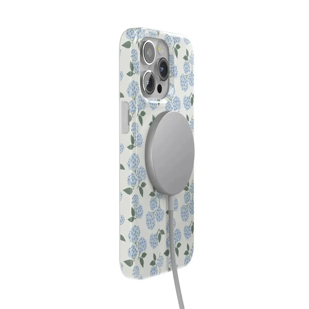 Affordable Luxury Nantucket Cottage | Blue Hydrangea Case  Ends Soon!