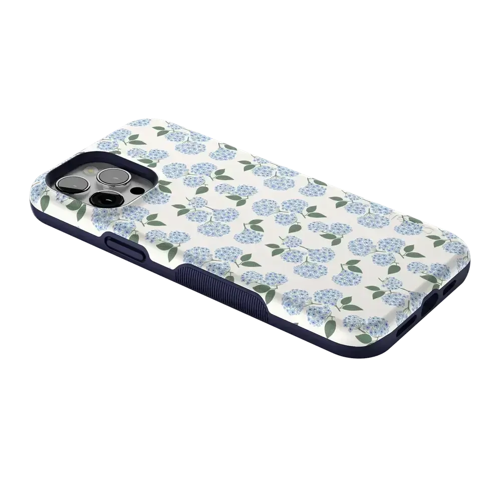 Affordable Luxury Nantucket Cottage | Blue Hydrangea Case  Ends Soon!