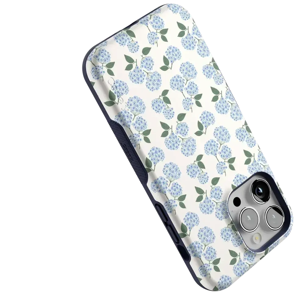 Affordable Luxury Nantucket Cottage | Blue Hydrangea Case  Ends Soon!