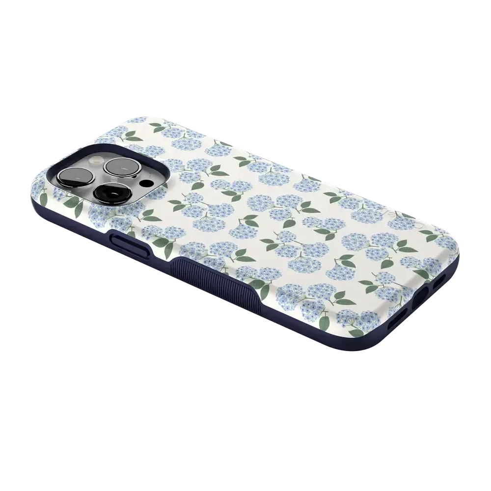 Affordable Luxury Nantucket Cottage | Blue Hydrangea Case  Ends Soon!