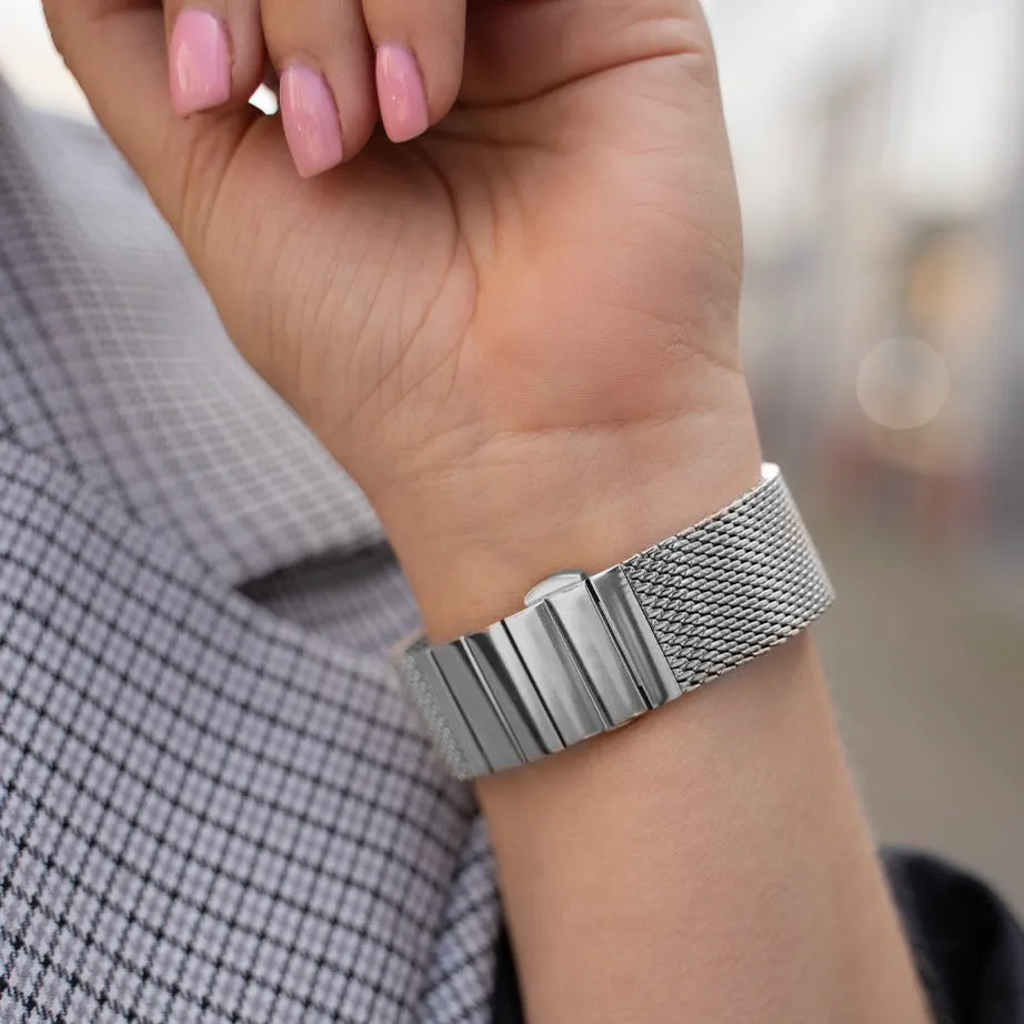 Best-Selling Apple Watch Steel/Milanese Strap (Silver)  Stylish & Comfortable