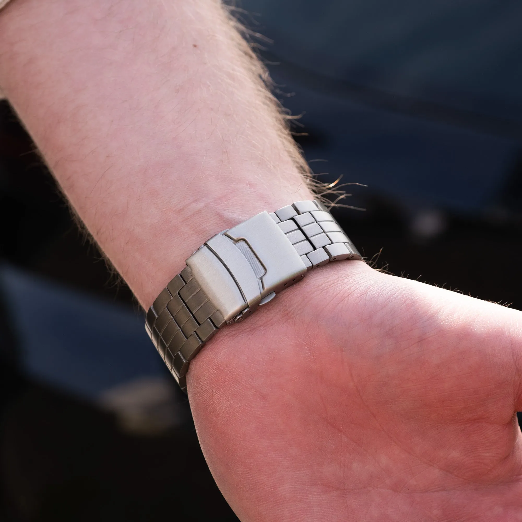 Bestseller Apple Watch Titanium Strap Duo (Titanium)  Going Fast!