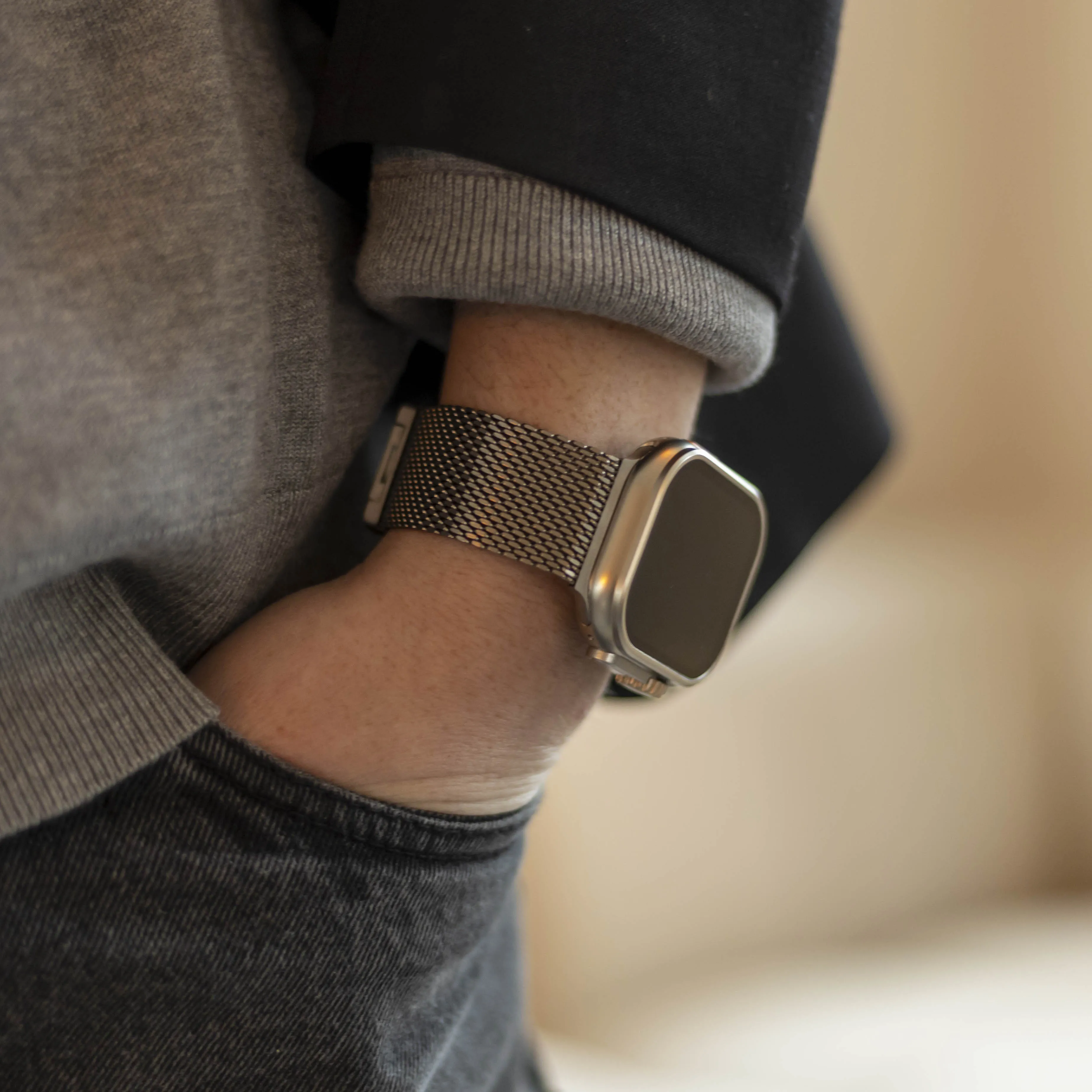 BestSelling Bandz Apple Watch Milanese Loop Strap with P-Buckle (Silver)  Stylish & Comfortable