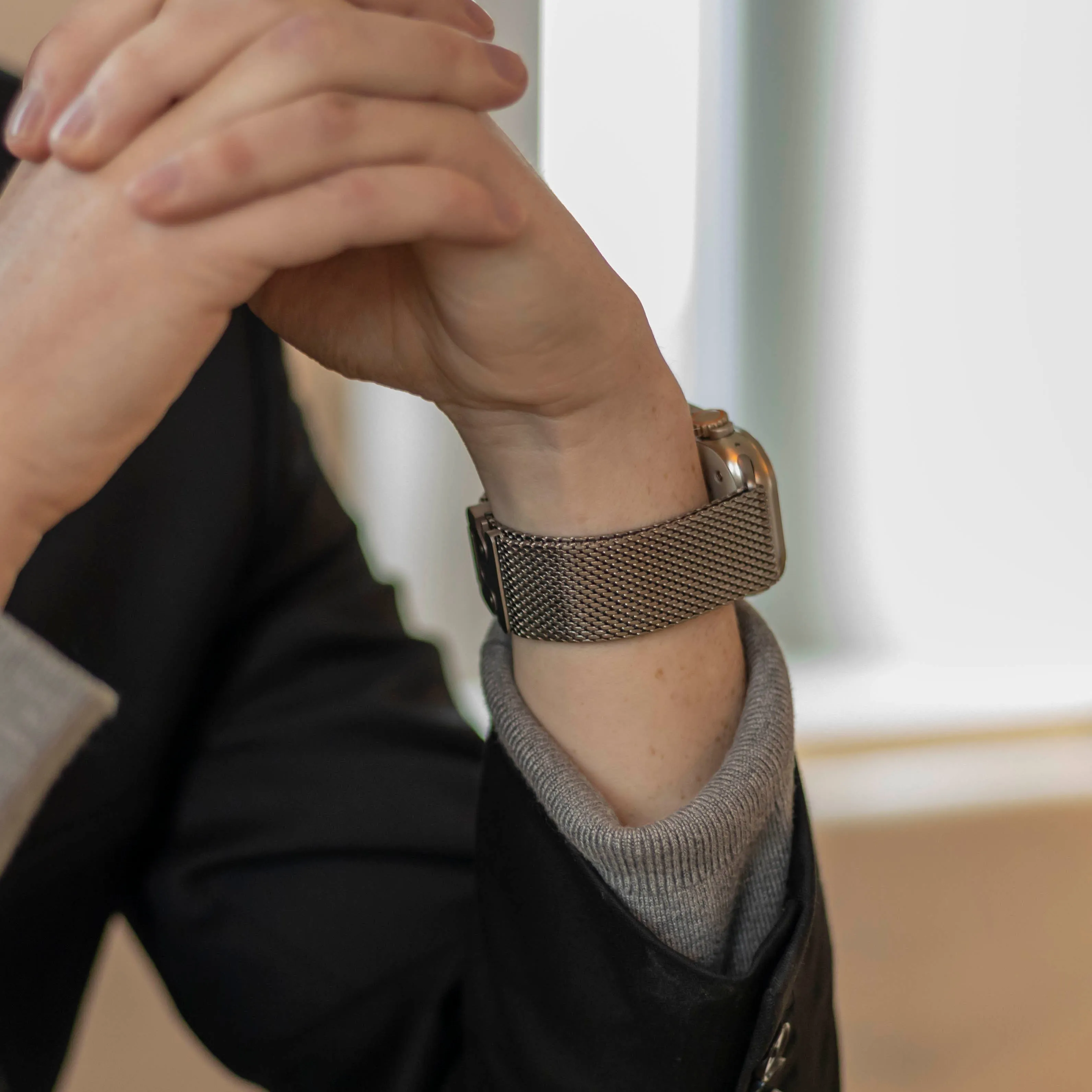 BestSelling Bandz Apple Watch Milanese Loop Strap with P-Buckle (Silver)  Stylish & Comfortable