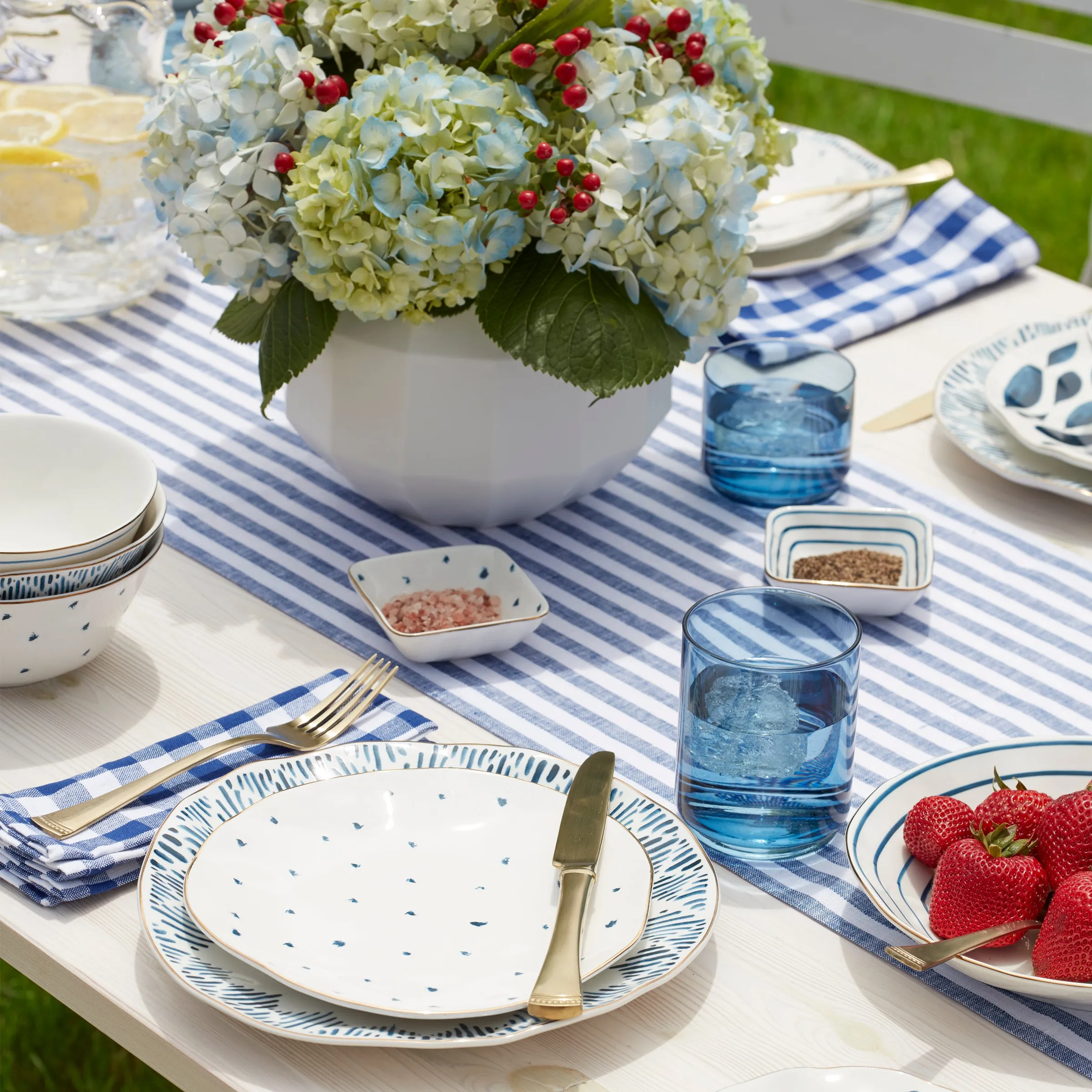 Blue Bay 12-Piece Dinnerware Set Lenox