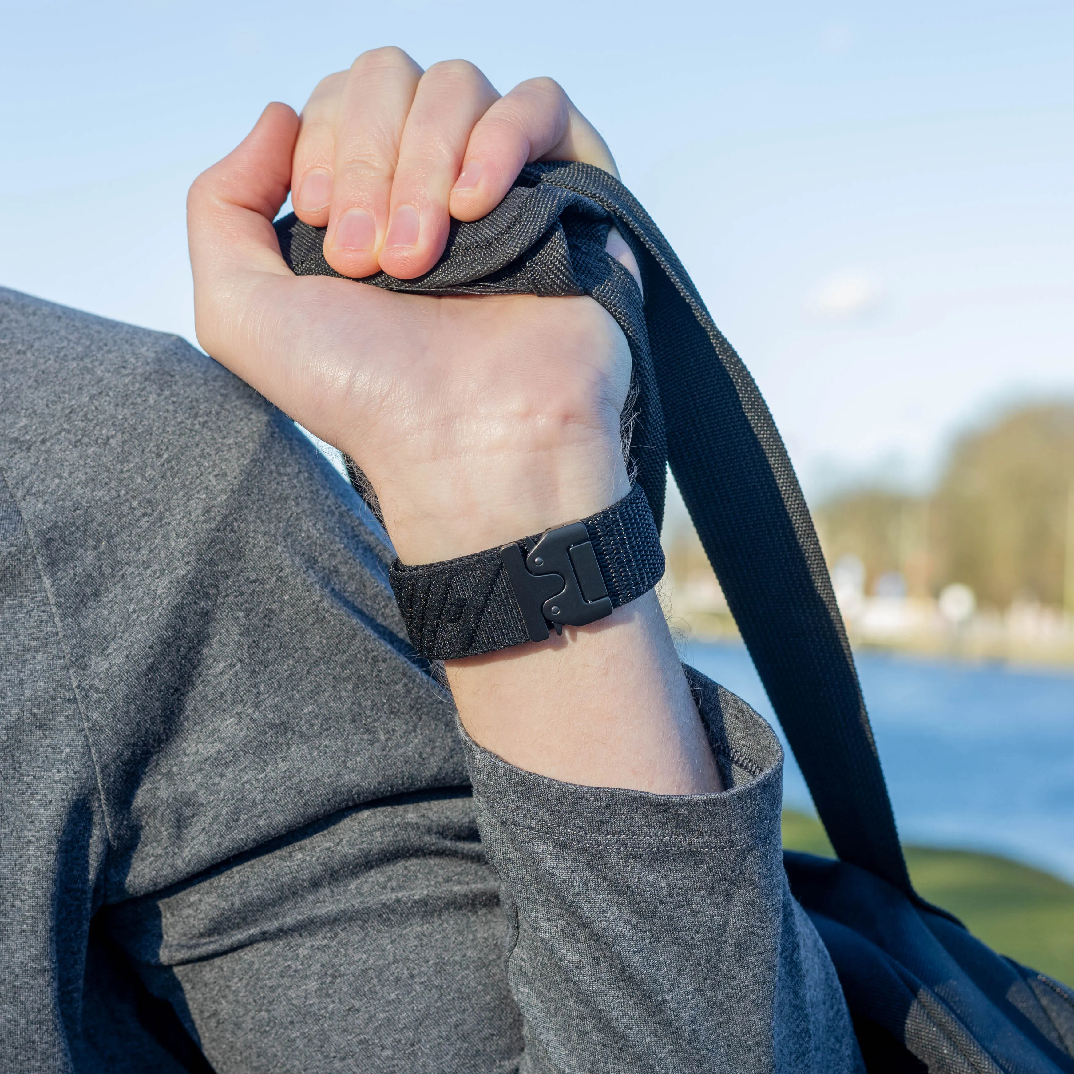Clearance Price Bandz Apple Watch Nylon Strap 'Wave' with P-Buckle (Black)  Limited Stock!