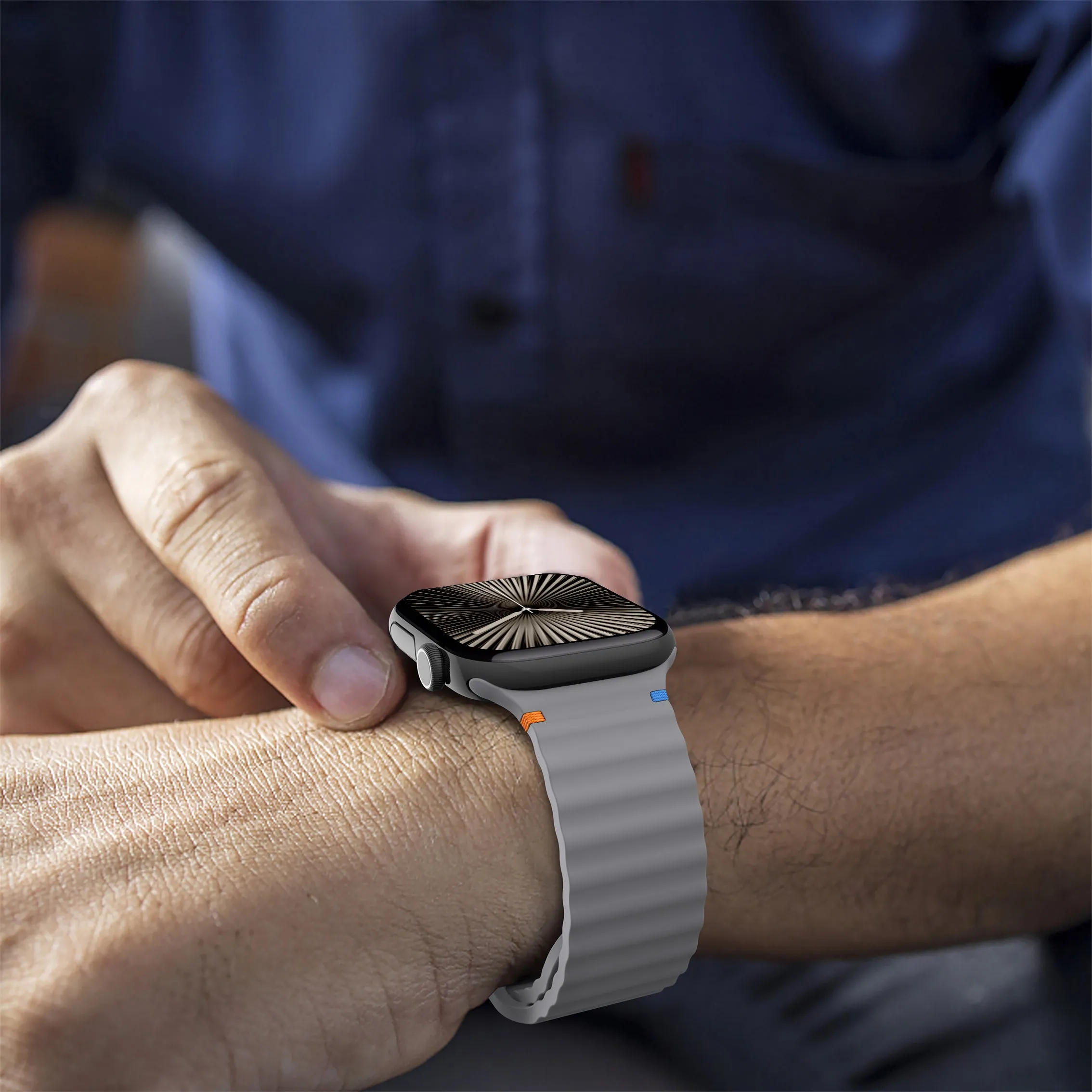 Editors Choice Apple Watch Wave Silicone Strap (Dark Gray)  Limited Release!