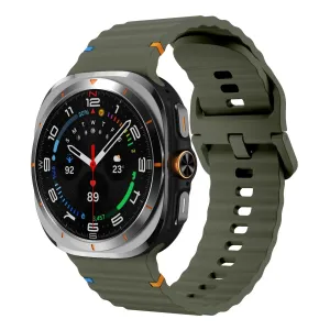 Editors Choice Samsung Galaxy Watch Ultra Wave Silicone Strap (legergroen)  Stylish & Comfortable