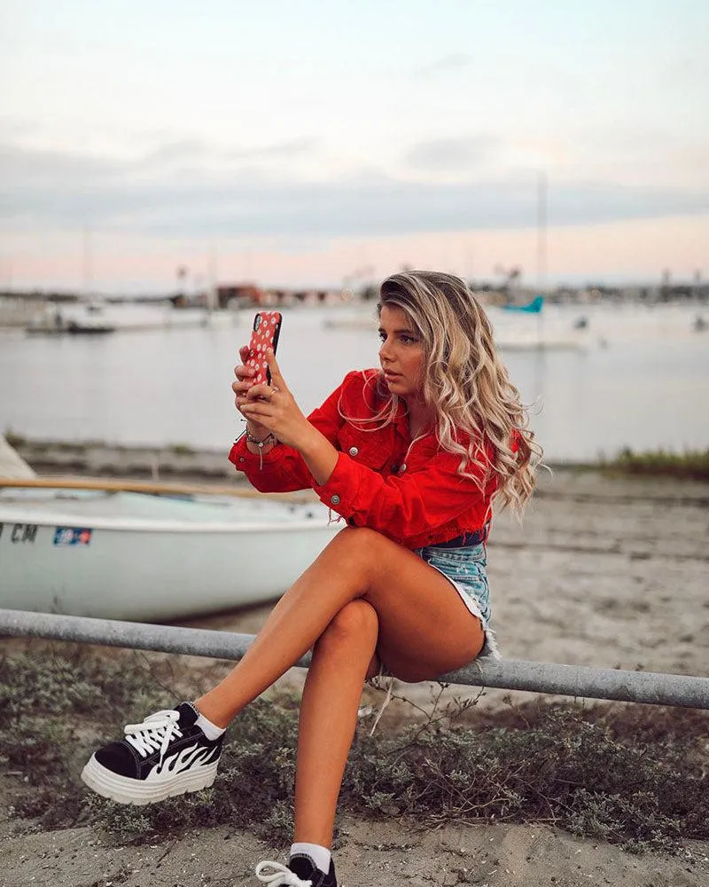 Editors Pick Daisy Daydream | Red Coral Floral Case  Stylish & Comfortable