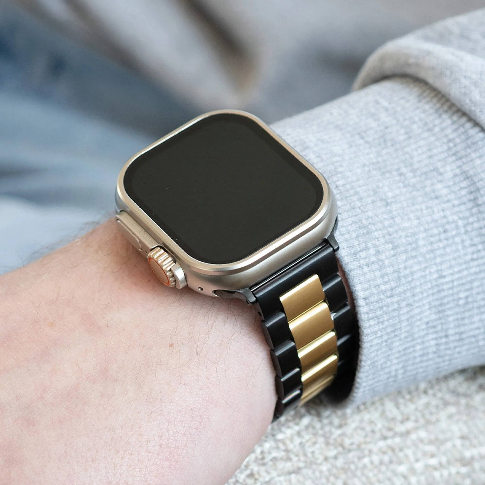 Exclusive Apple Watch Steel Strap (Black/Gold)  Last Few Pieces!