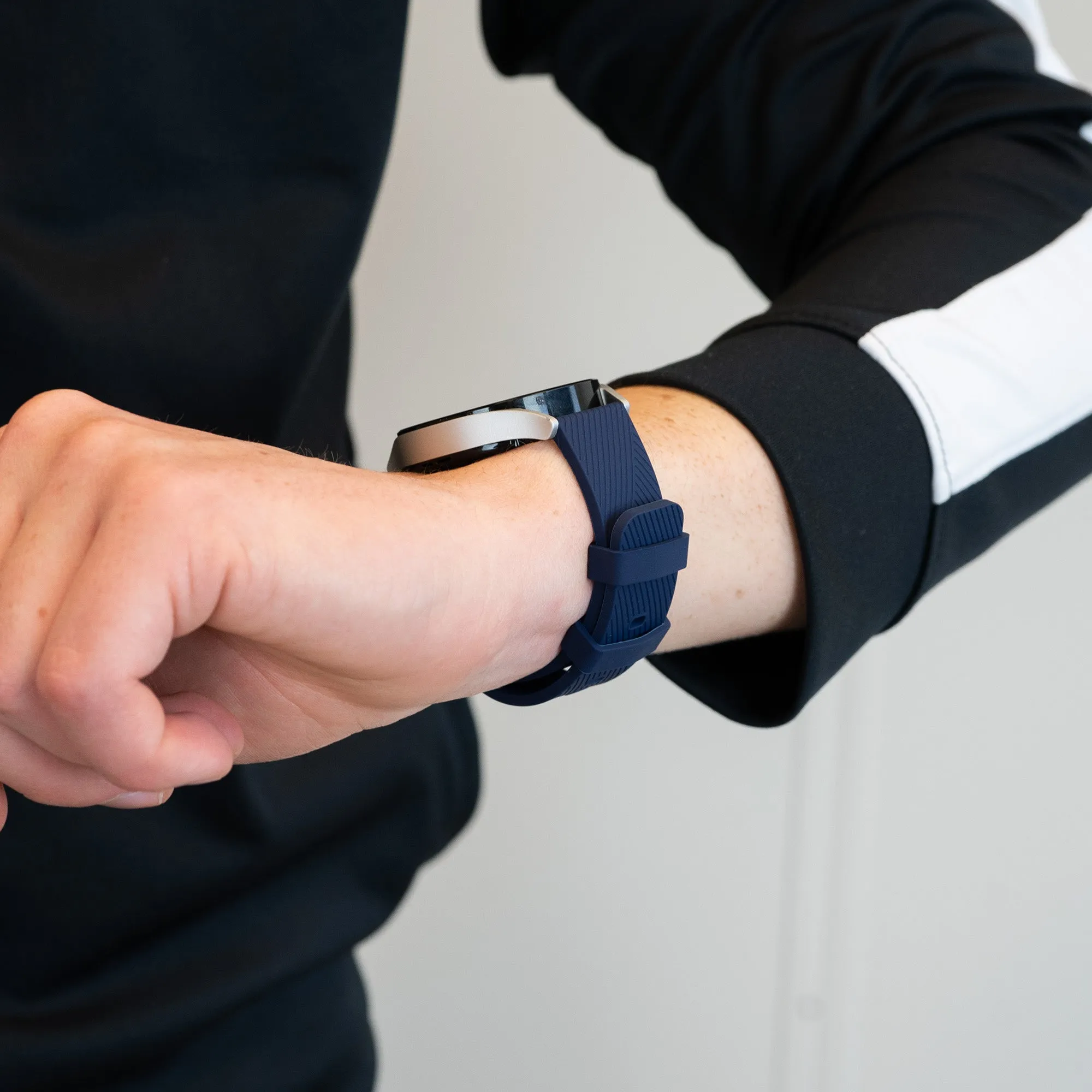 Final Few Bandz Huawei Watch 5 - 46mm Silicone Strap 'Deluxe' (Dark Blue)  Stylish & Comfortable