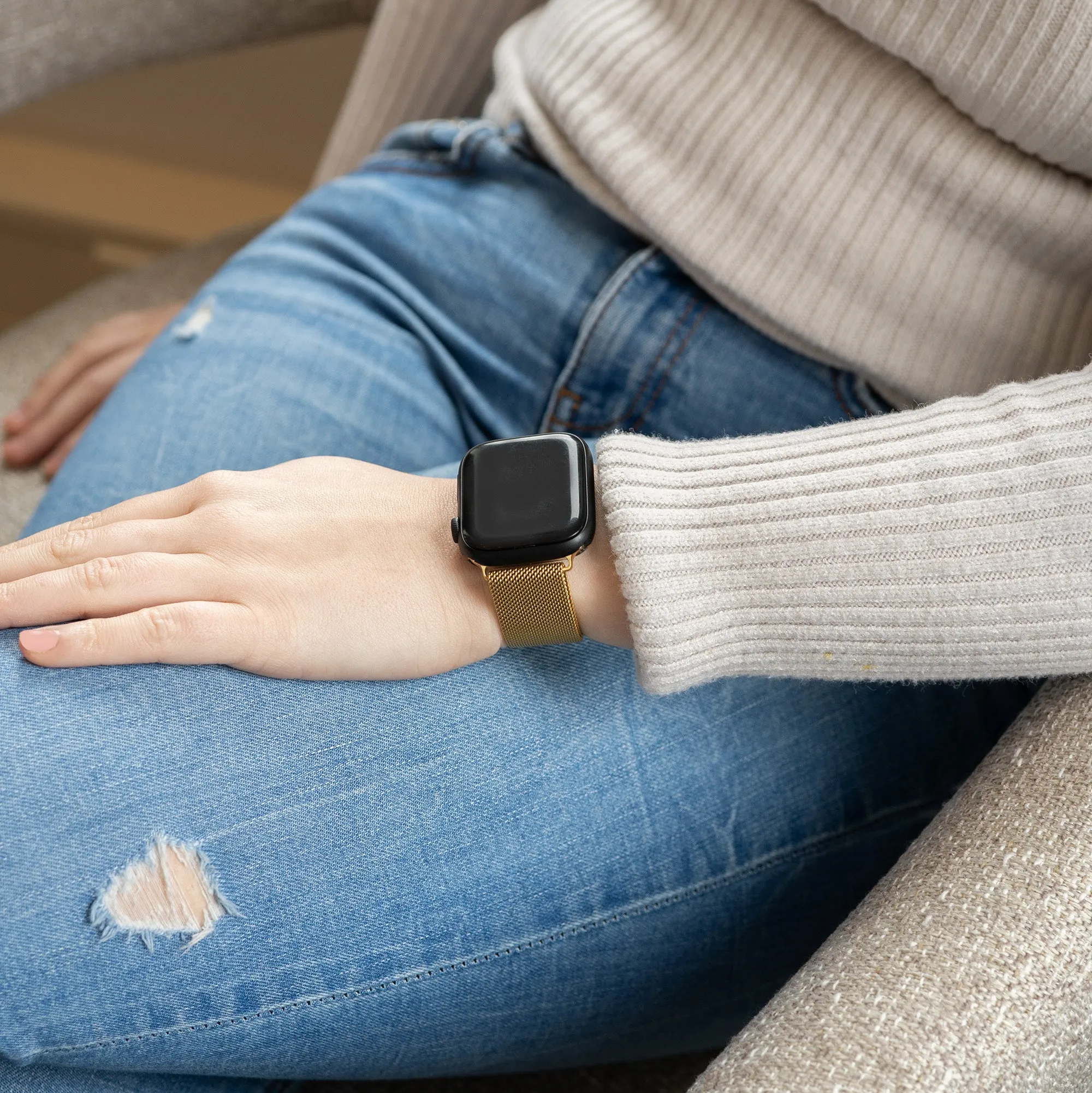 Flash Sale! Apple Watch Milanese Strap (Gold)  Dont Miss Out!