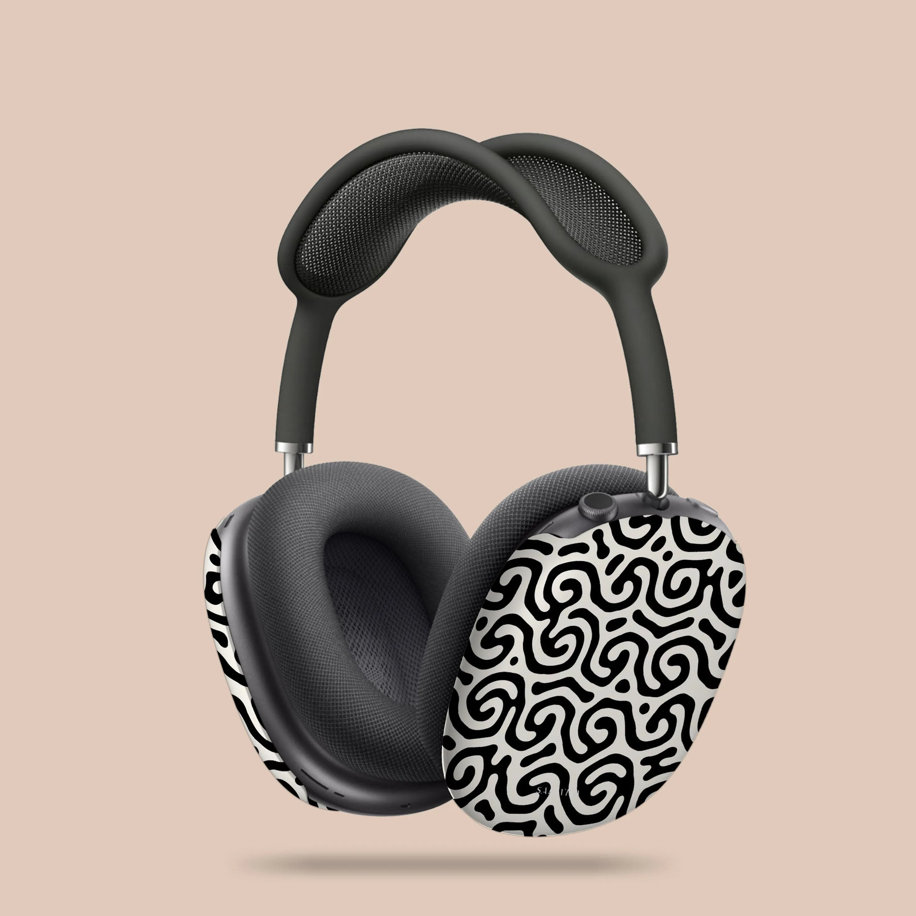 Flash Sale Black & White Curl AirPods Max Case  Almost Sold Out!