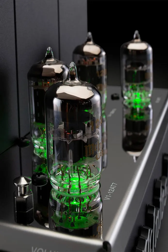 Flash Sale McIntosh MHA200 - 2-Channel Vacuum Tube Headphone Amplifier  Limited Availability!
