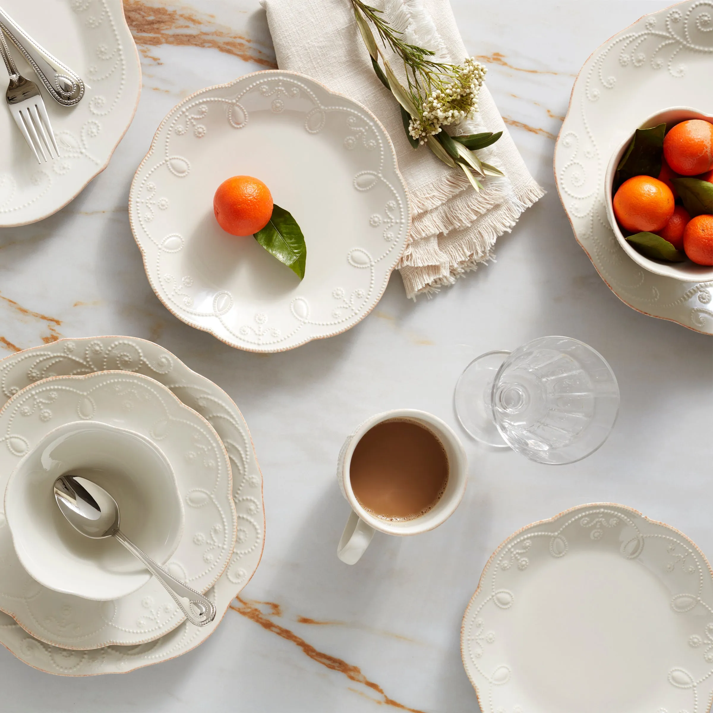 French Perle White 4-Piece Place Setting Lenox