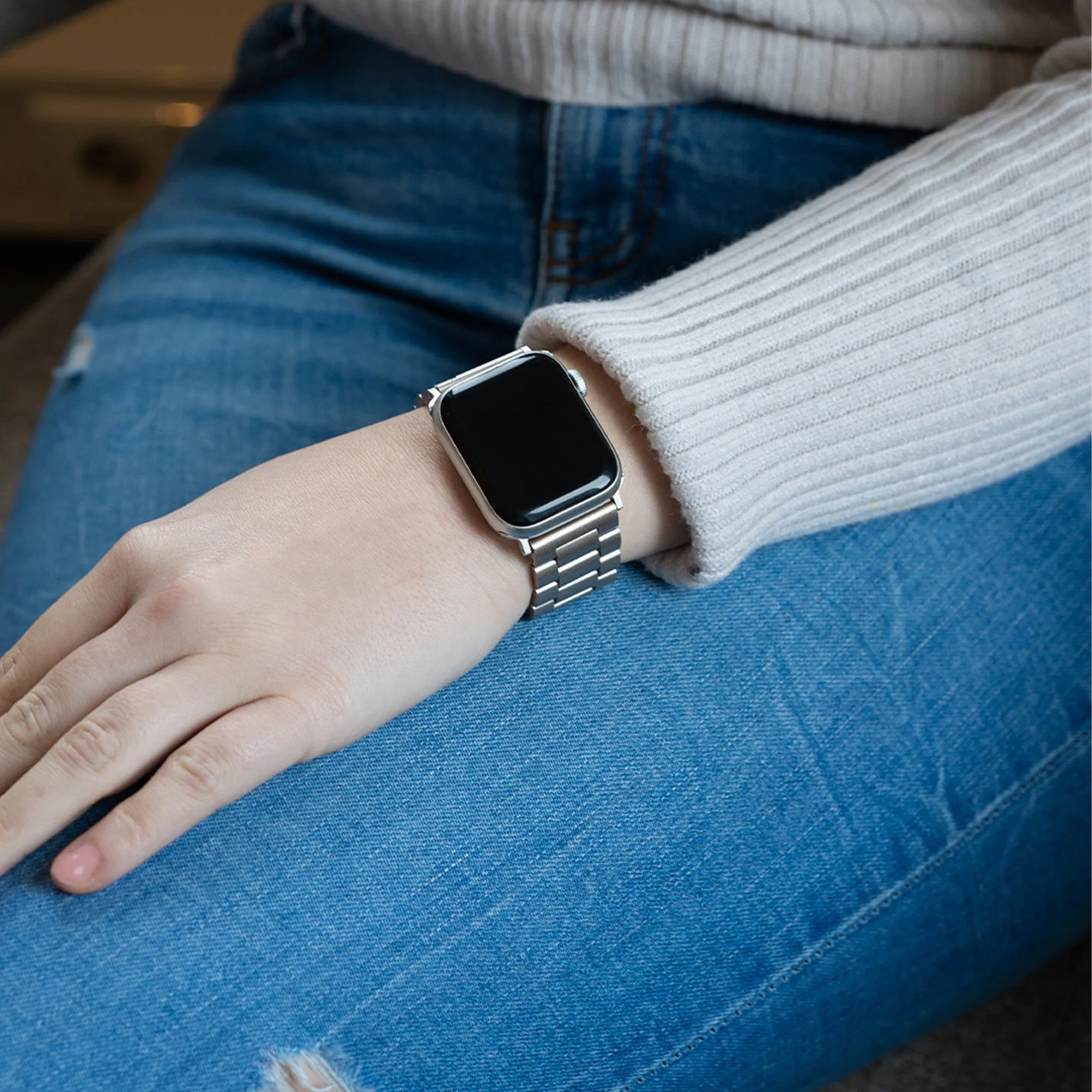 Insta-Worthy Apple Watch Steel Strap (Starlight)  Limited Stock!