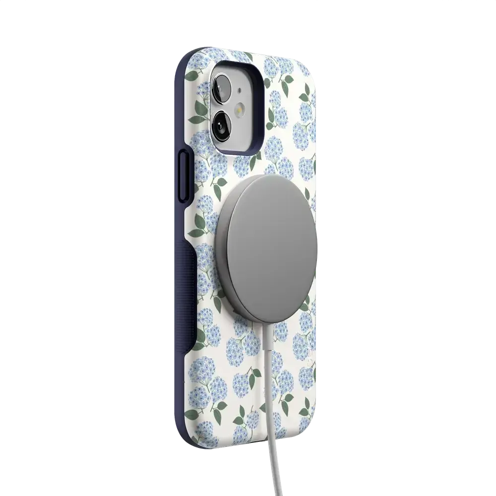 Insta-Worthy Nantucket Cottage | Blue Hydrangea Case  Going Fast!
