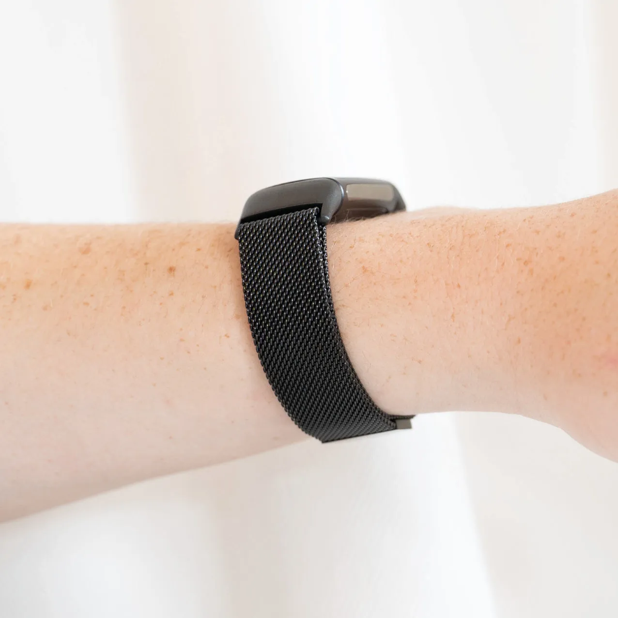 Limited Edition Fitbit Charge 6 Milanese Strap (Black)  Last Few Pieces!