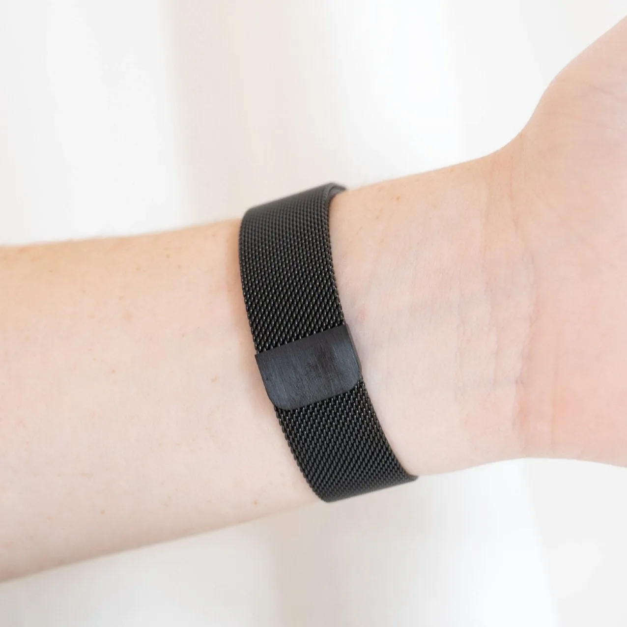 Limited Edition Fitbit Charge 6 Milanese Strap (Black)  Last Few Pieces!