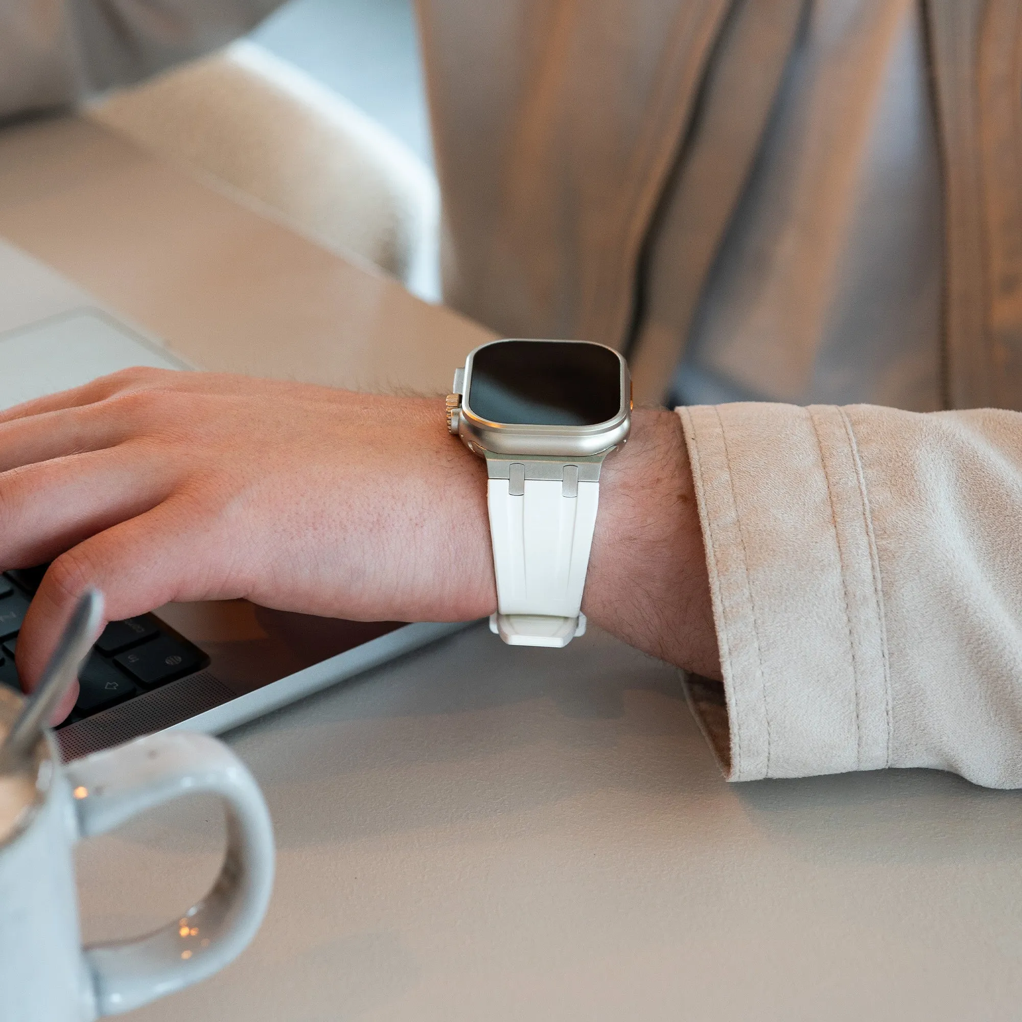 Luxury Feel Apple Watch Luxury Liquid Silicone Strap (White/Silver)  Almost Sold Out!