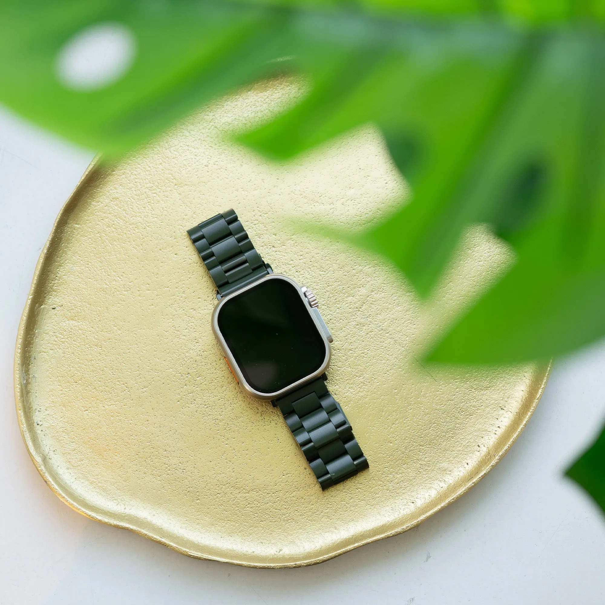 Luxury Feel Apple Watch Steel Strap (Dark Green)  Today Only!