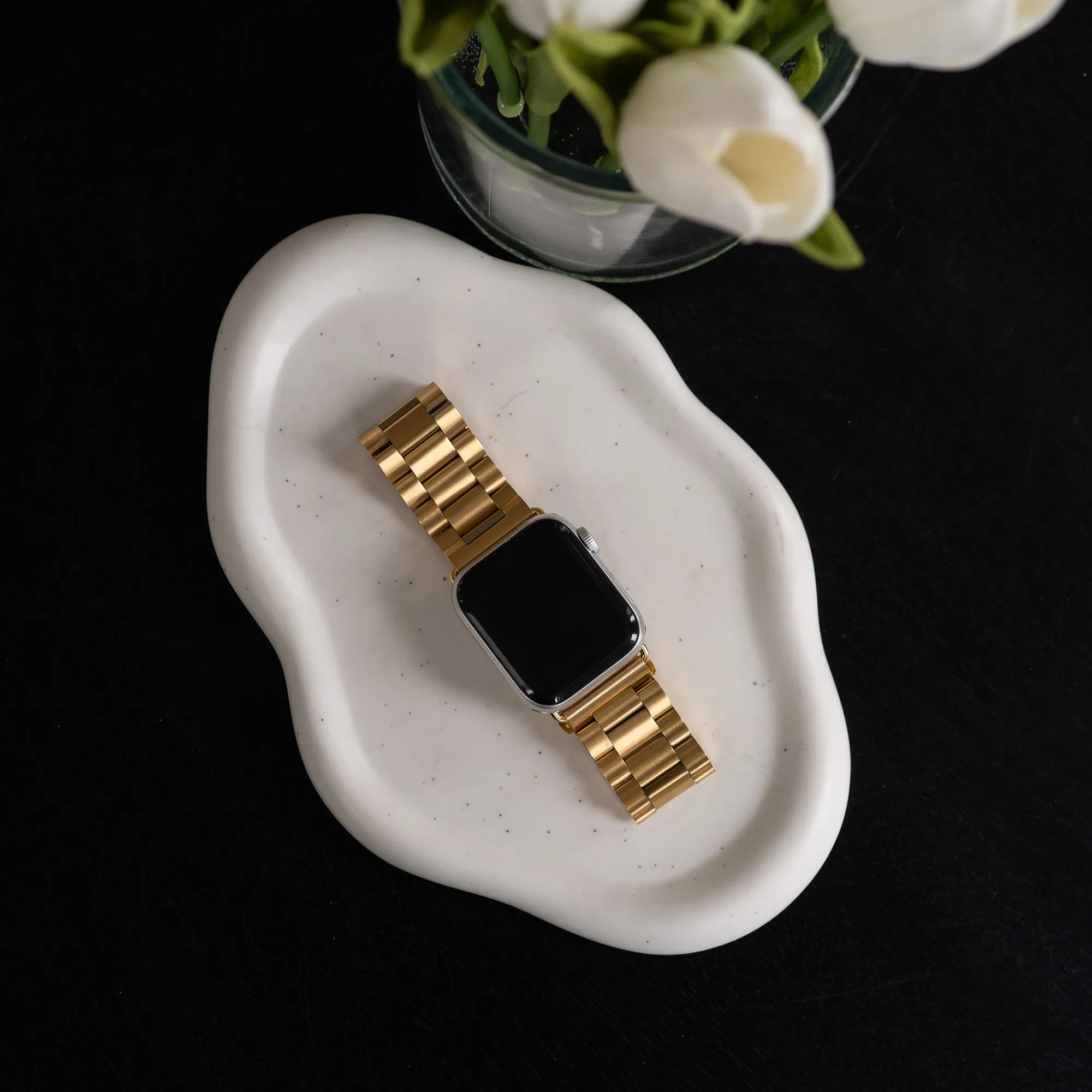 Luxury Feel Apple Watch Steel Strap (Gold)  Almost Sold Out!