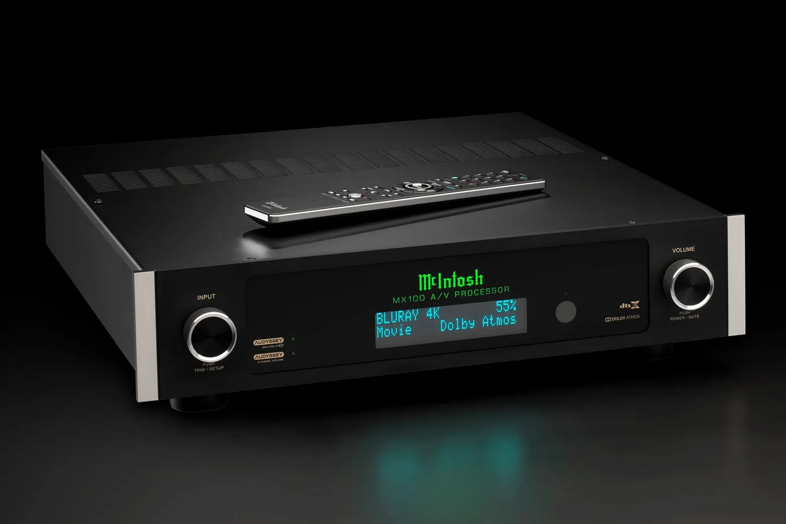 Luxury Feel McIntosh MX100 - A/V Processor  Stylish & Comfortable