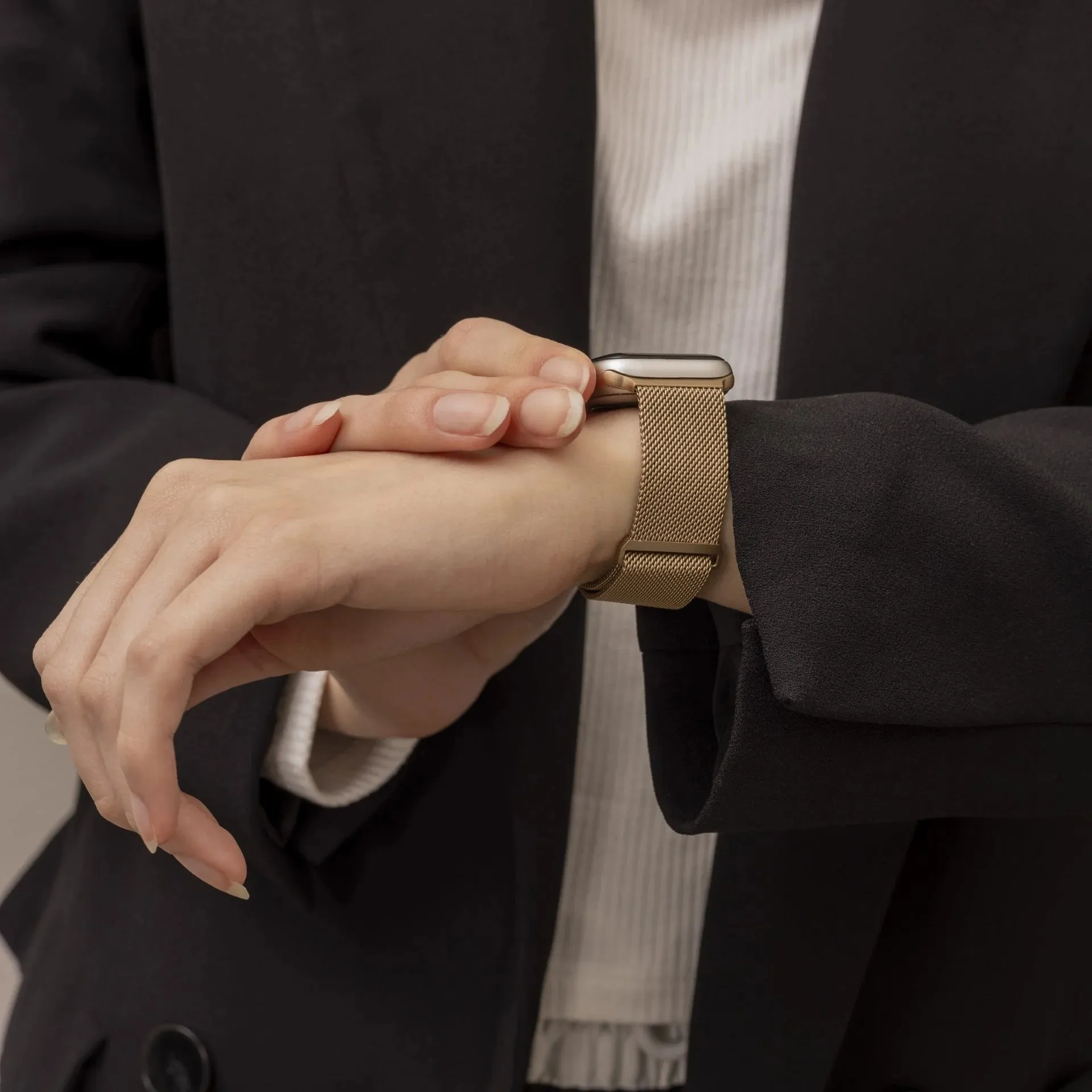 Premium Quality Apple Watch Milanese Loop Strap (Retro Gold)  Almost Sold Out!