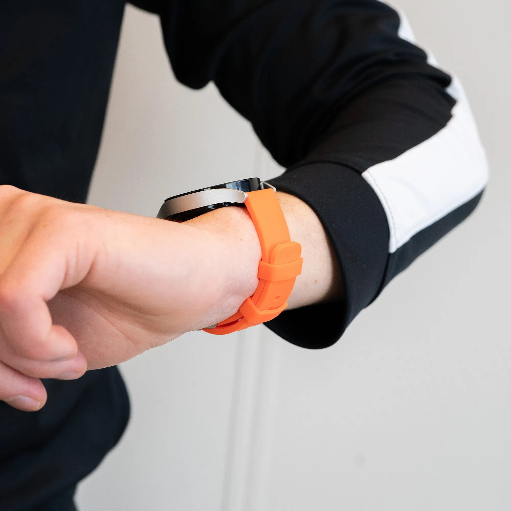 Premium Quality Bandz Huawei Watch 4 (Pro) Silicone Strap 'Deluxe' (Orange)  Limited Stock!
