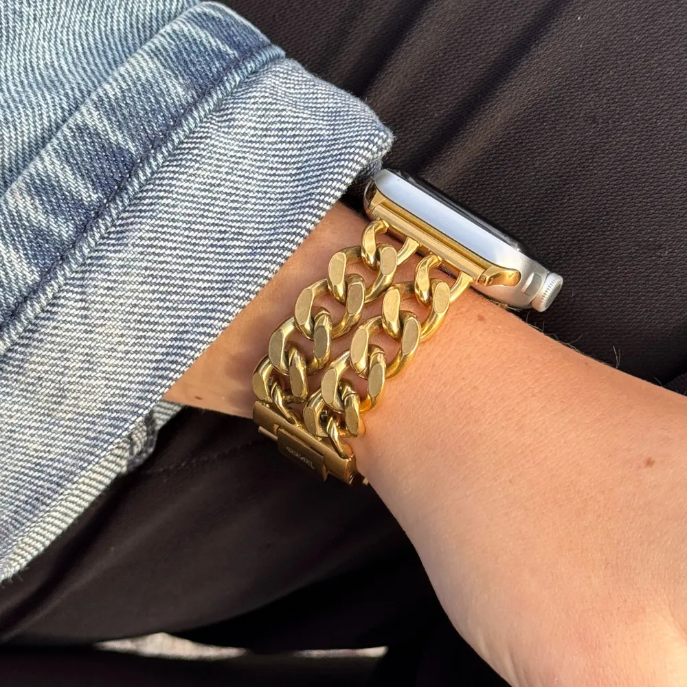 Selling Fast xoxo Wildhearts Apple Watch Steel Strap - Chain strap (Gold) - 38/40/41/42mm  Last Few Pieces!