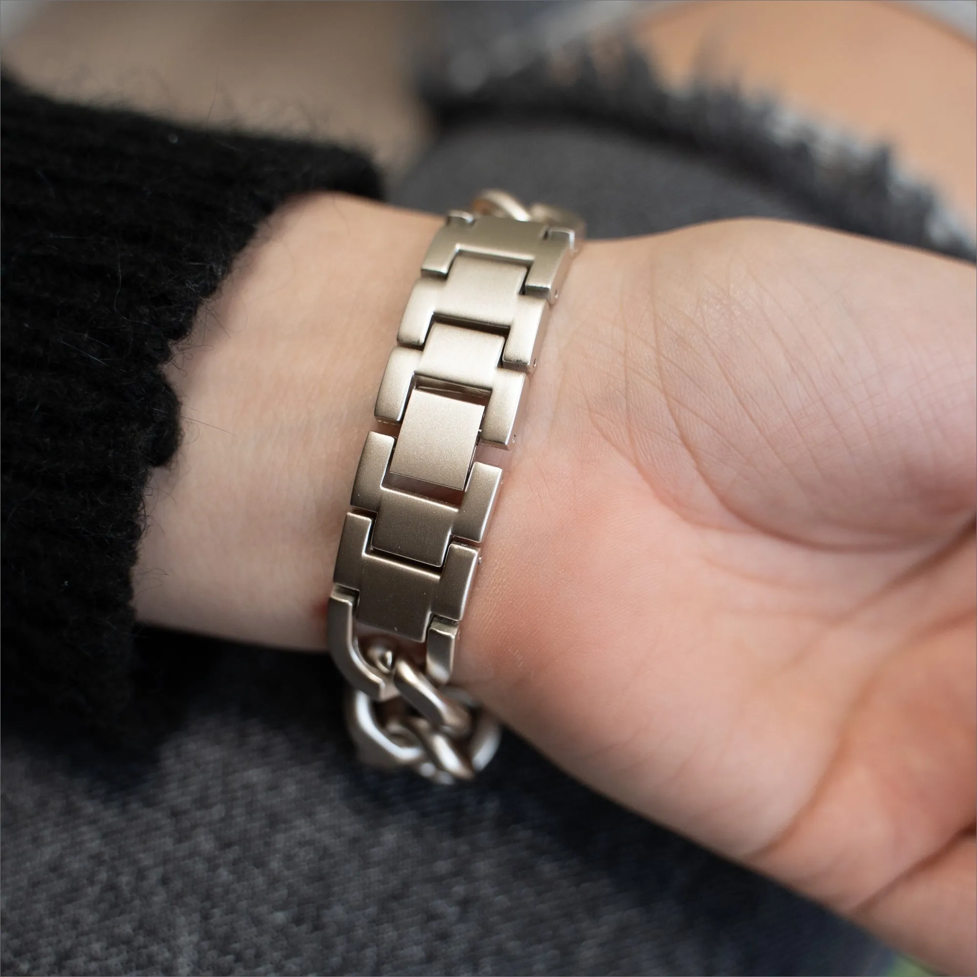 Trending Now Apple Watch Steel Chain Strap (Starlight)  Ends Soon!