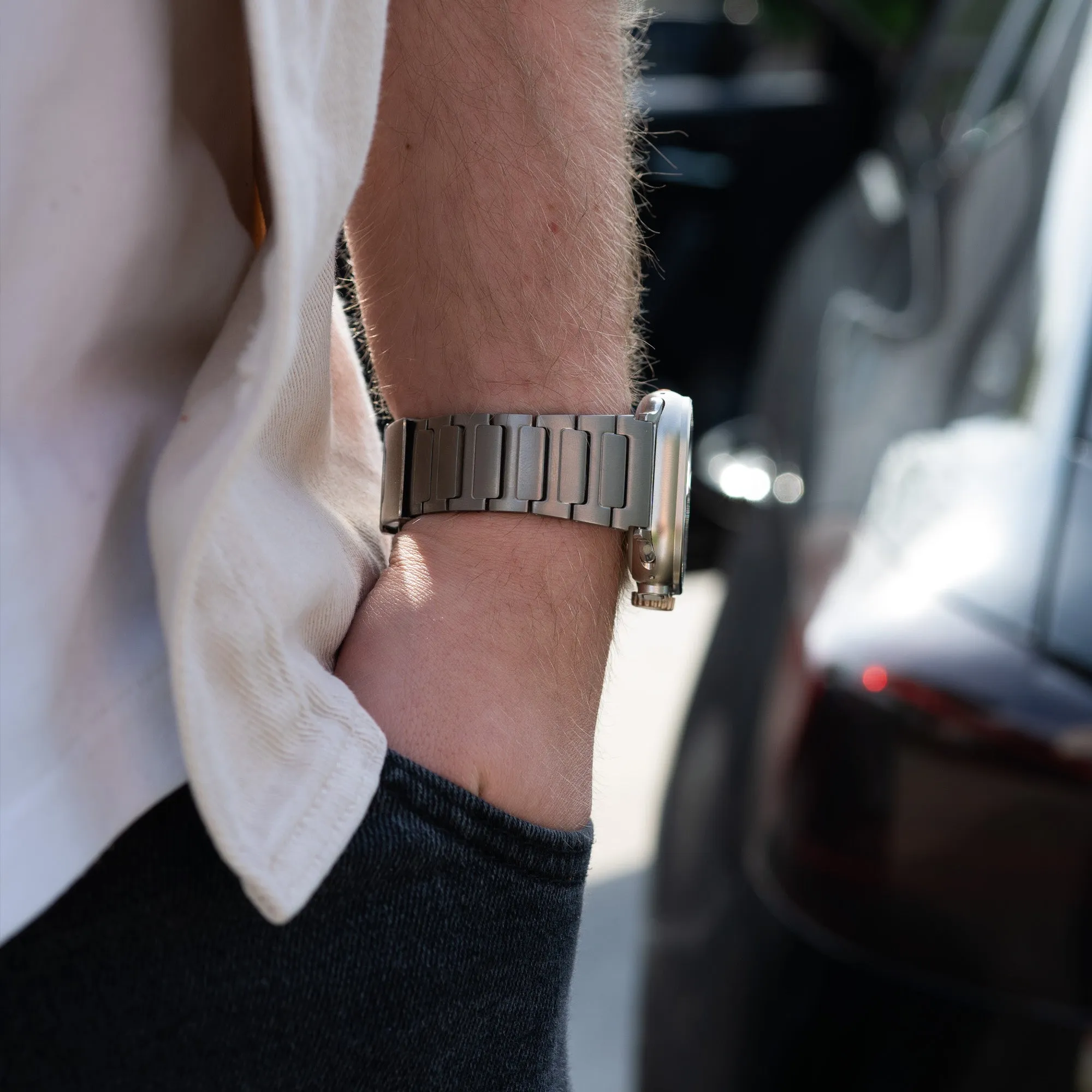 Trendy 2025 Apple Watch Titanium Strap H-Type (Silver)  Limited Availability!