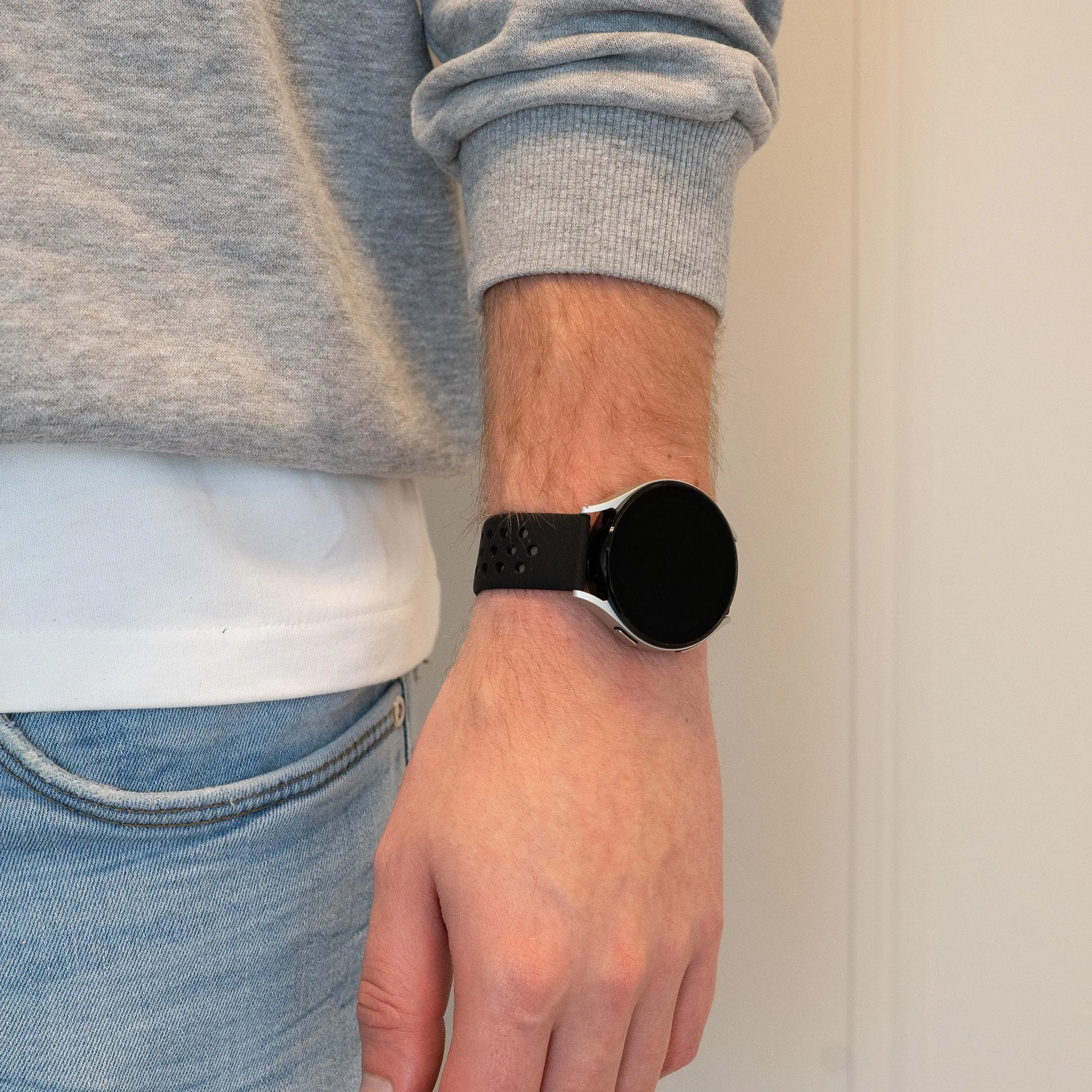 Trendy 2025 Bandz Redmi Watch 5 Active Sport Strap 'Air' (Black)  Going Fast!