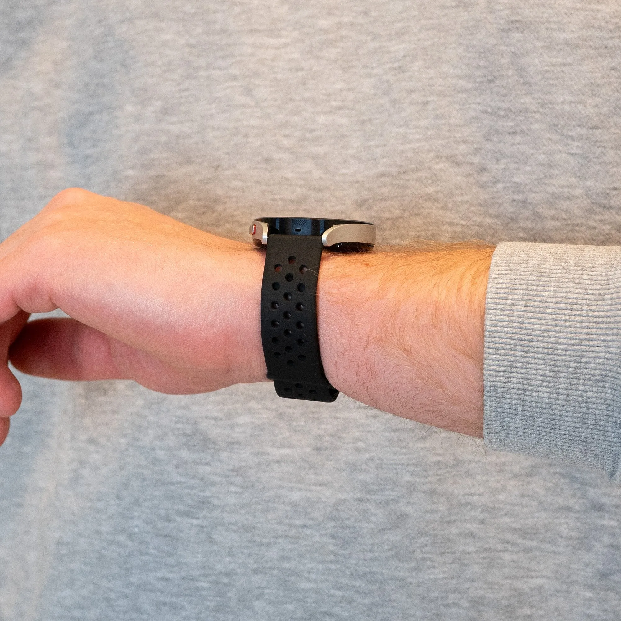 Trendy 2025 Bandz Redmi Watch 5 Active Sport Strap 'Air' (Black)  Going Fast!