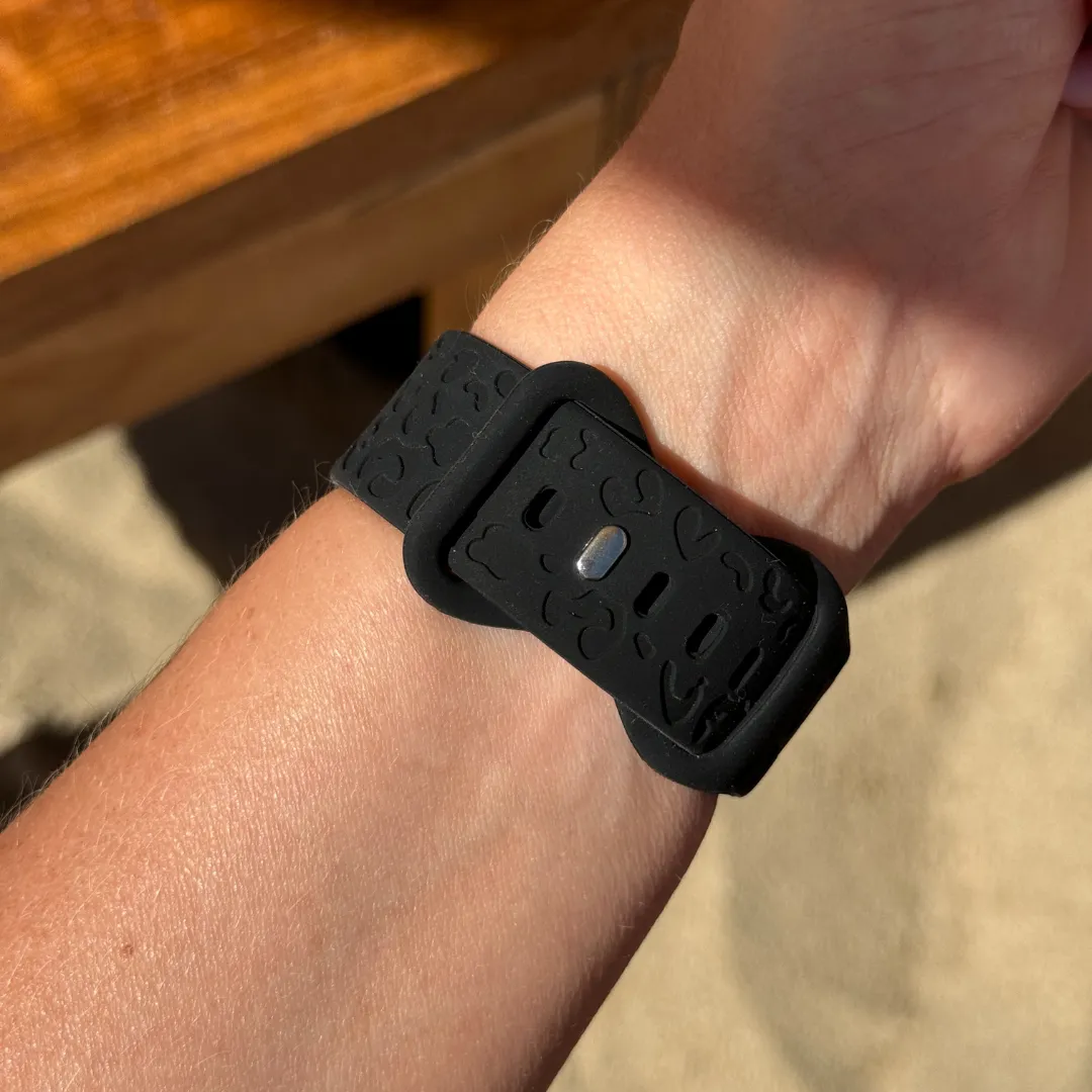 Trendy 2025 xoxo Wildhearts Apple Watch Silicone Strap Leopard Print (Black)  Stylish & Comfortable