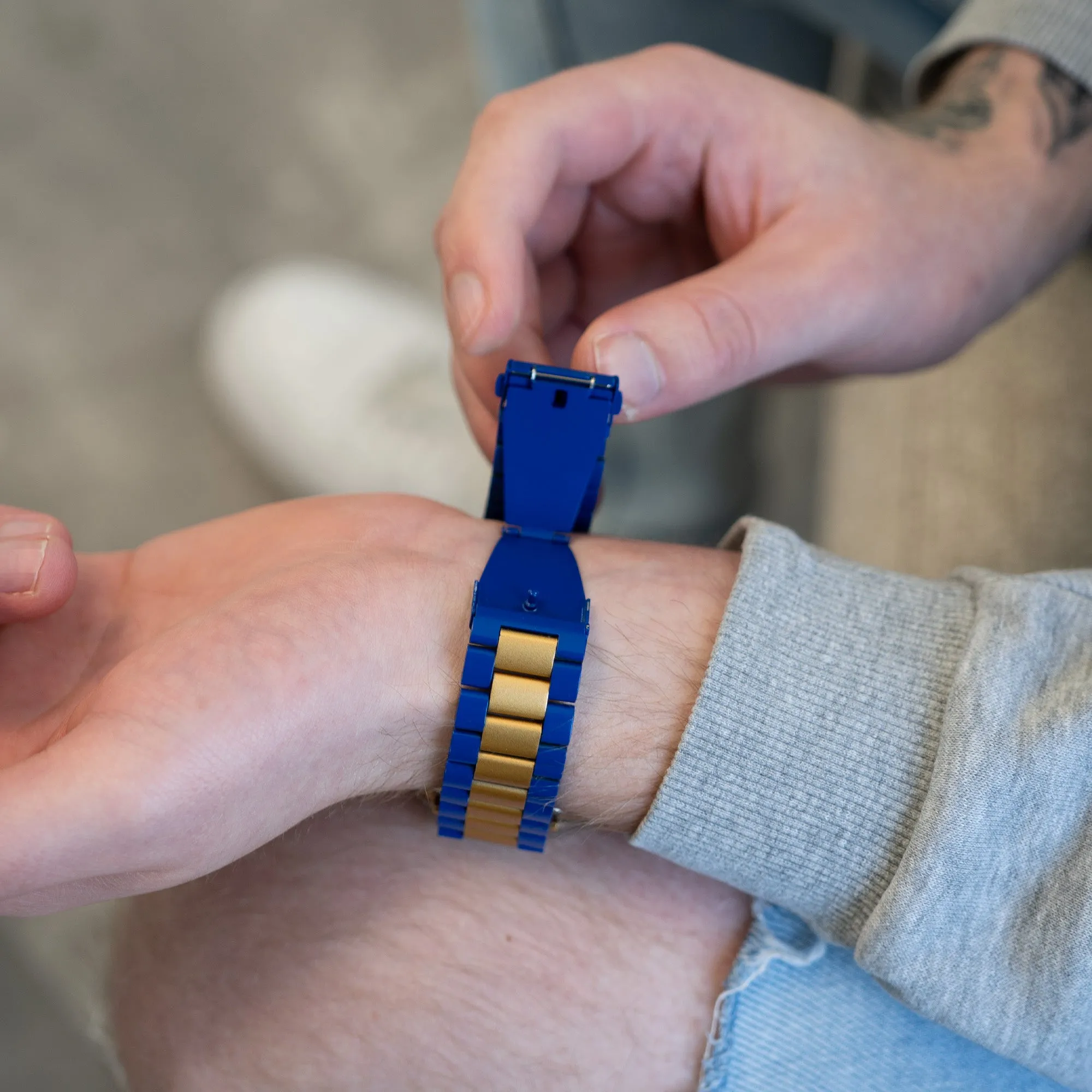 VIP Favorite Apple Watch Steel Strap (Blue/Gold)  Dont Miss Out!